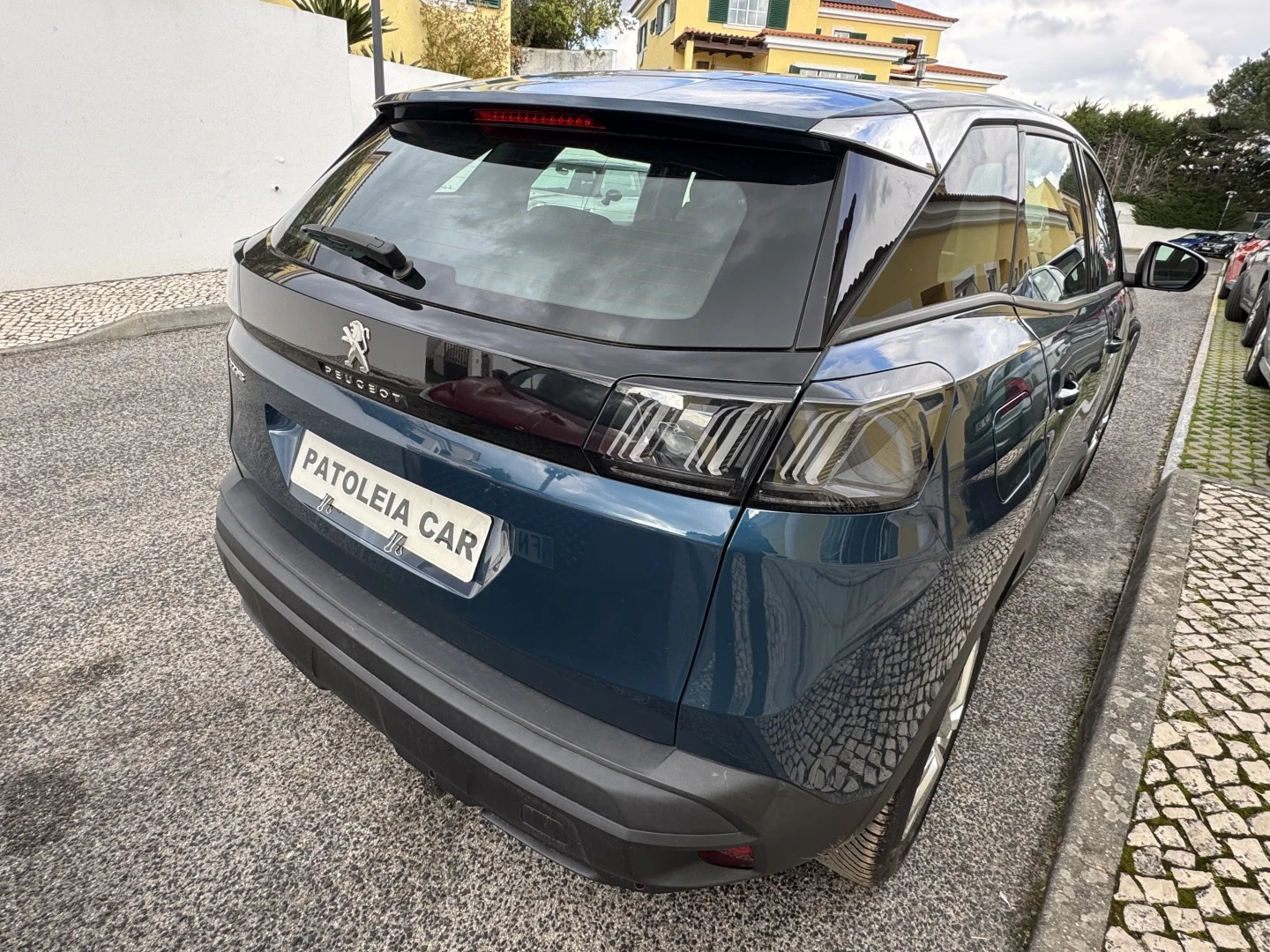 Peugeot 3008 1.2 PureTech Allure EAT8