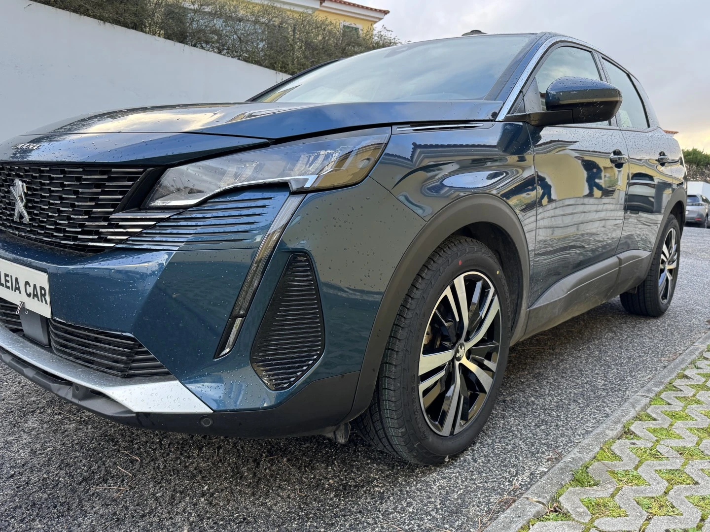Peugeot 3008 1.2 PureTech Allure EAT8