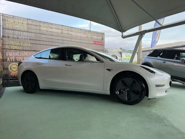 Tesla Model 3 Long-Range Dual Motor AWD