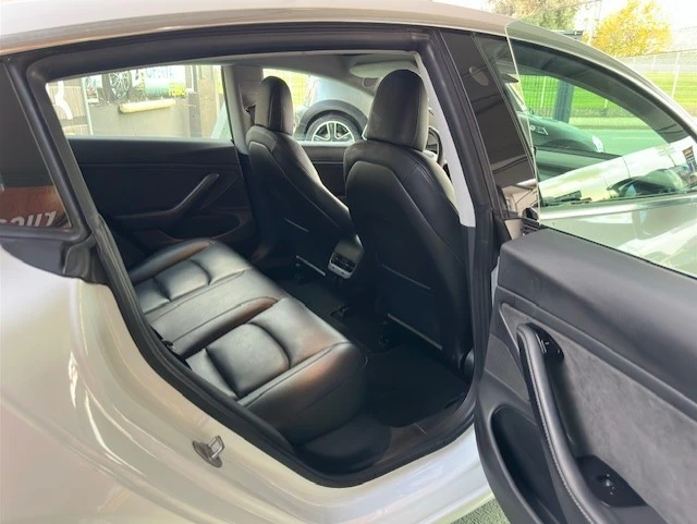 Tesla Model 3 Long-Range Dual Motor AWD
