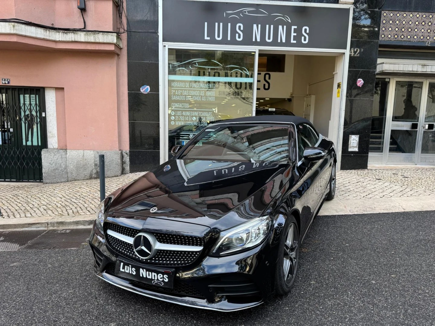 Mercedes-Benz C 180 Cabrio 9G-TRONIC AMG Line