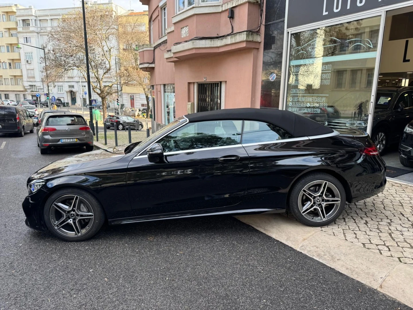 Mercedes-Benz C 180 Cabrio 9G-TRONIC AMG Line