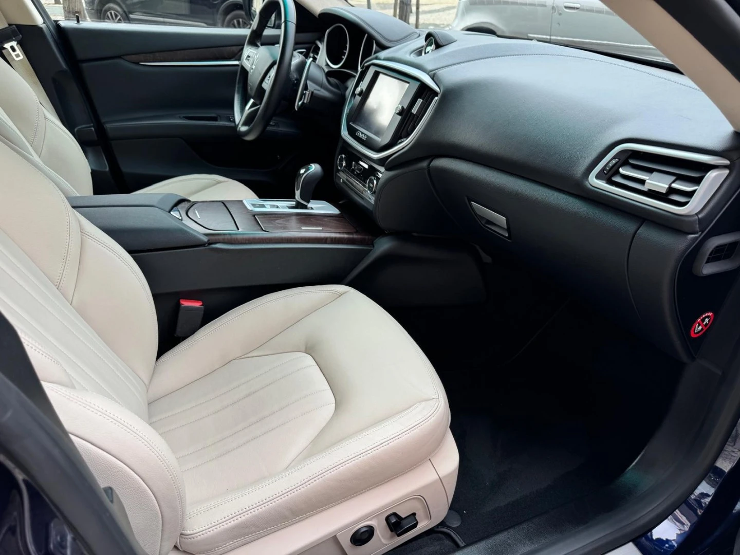 Maserati Ghibli 3.0 V6