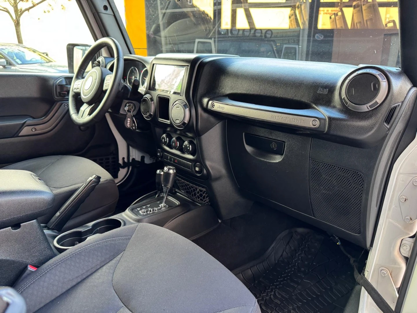 Jeep Wrangler Unlimited Hard-Top 3.6 Auto X