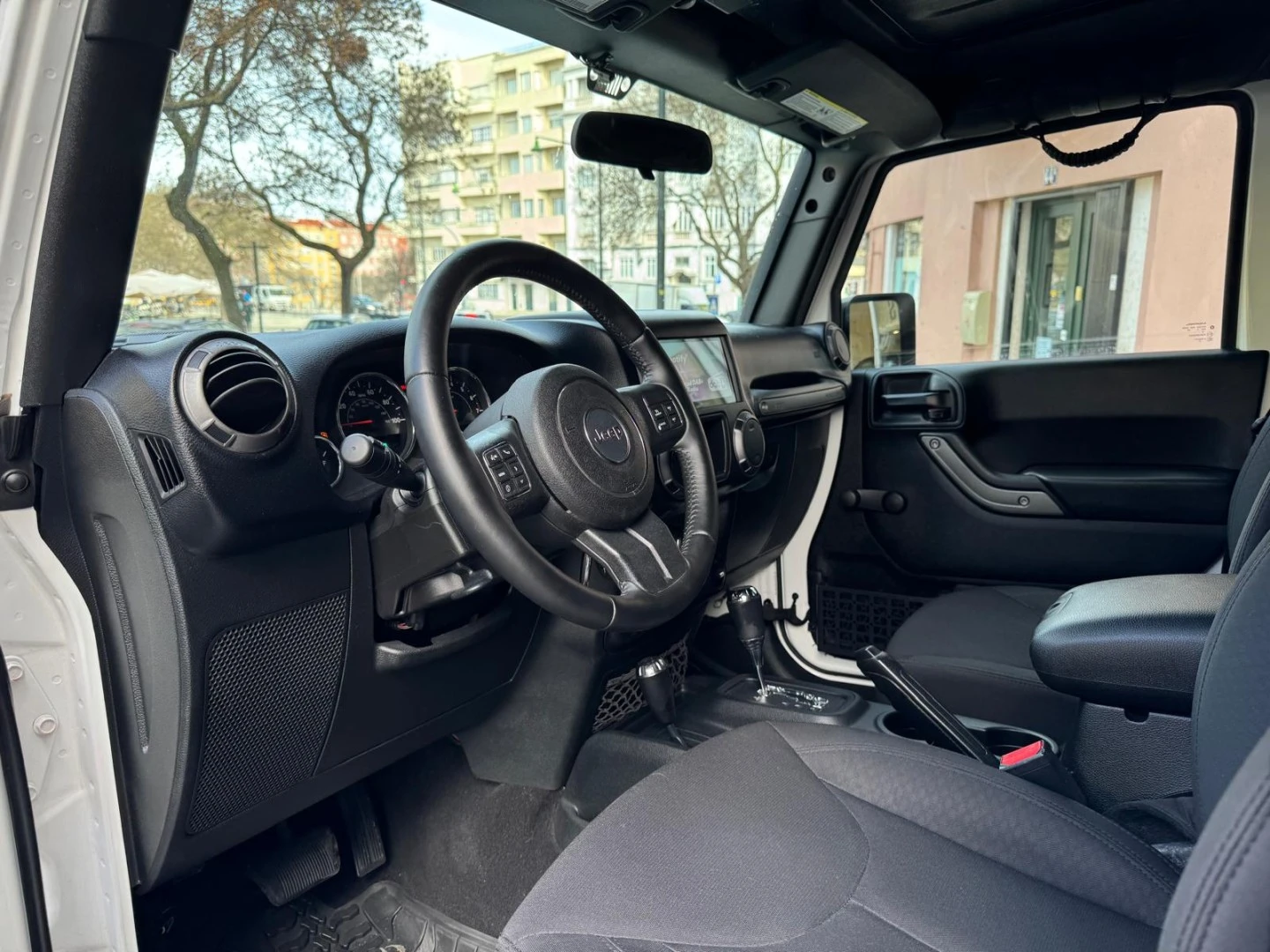 Jeep Wrangler Unlimited Hard-Top 3.6 Auto X