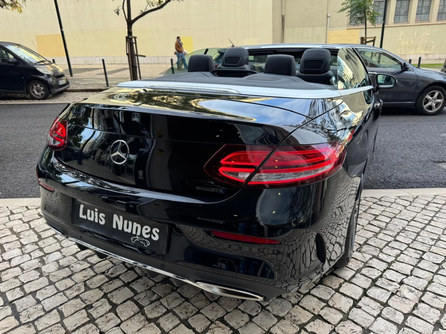 Mercedes-Benz C 180 Cabrio 9G-TRONIC AMG Line