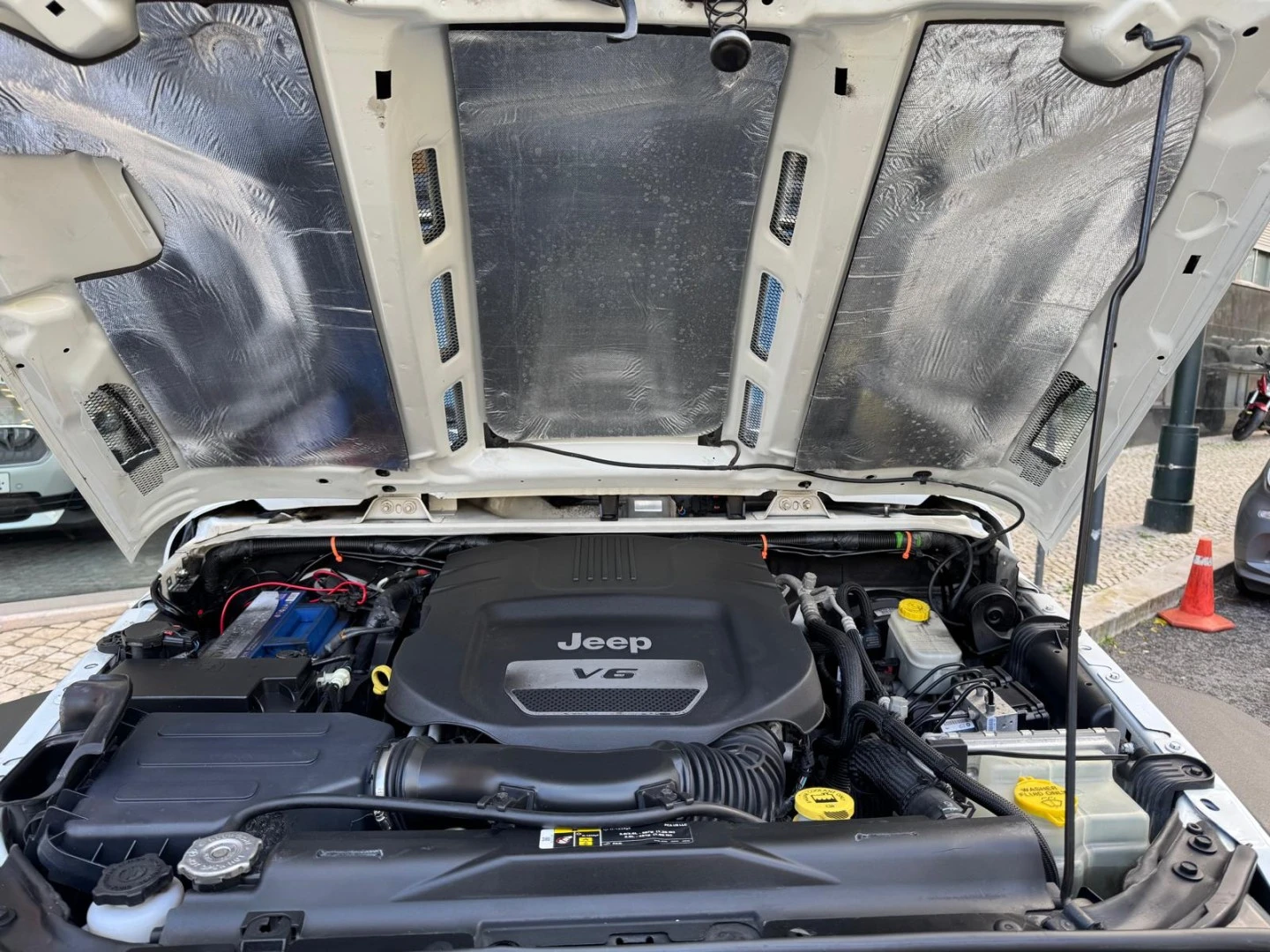 Jeep Wrangler Unlimited Hard-Top 3.6 Auto X
