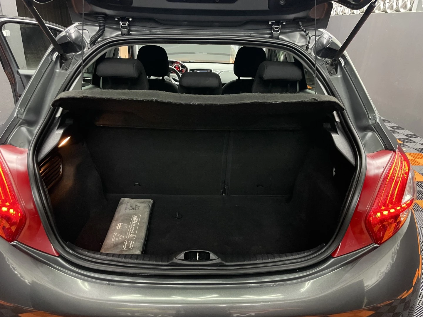 Peugeot 208 1.2 PureTech Style