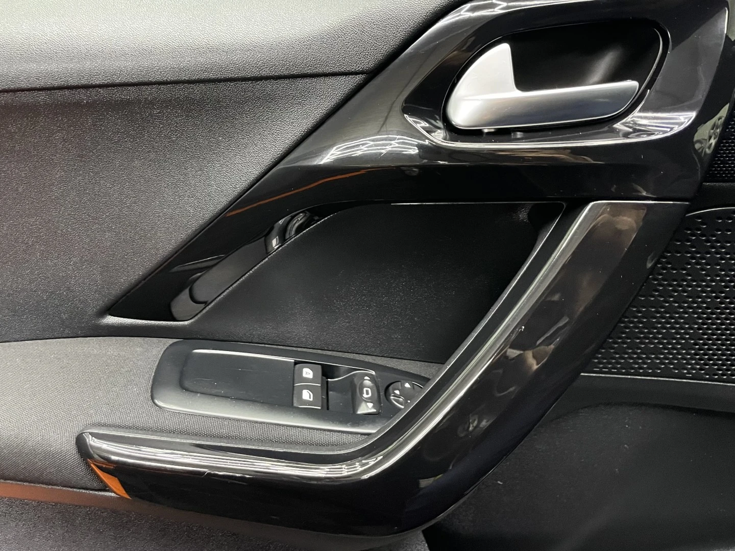 Peugeot 208 1.2 PureTech Style
