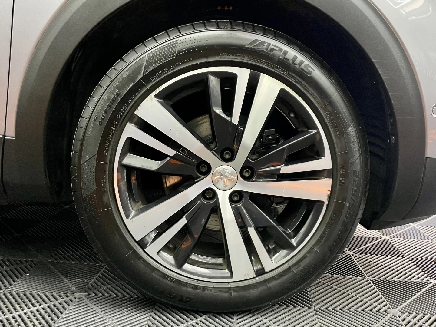 Peugeot 5008 1.5 BlueHDi Allure Pack EAT8