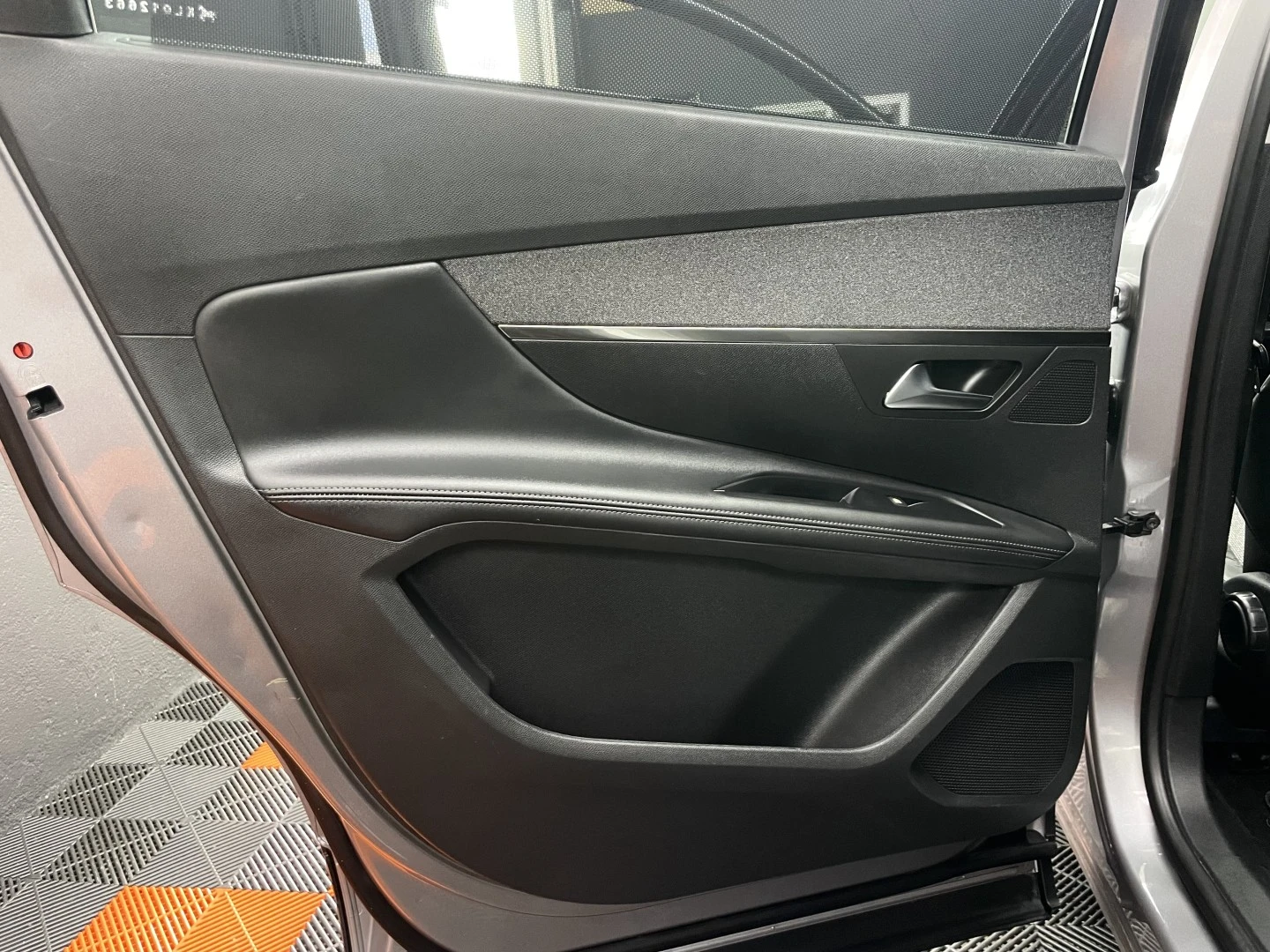 Peugeot 5008 1.5 BlueHDi Allure Pack EAT8
