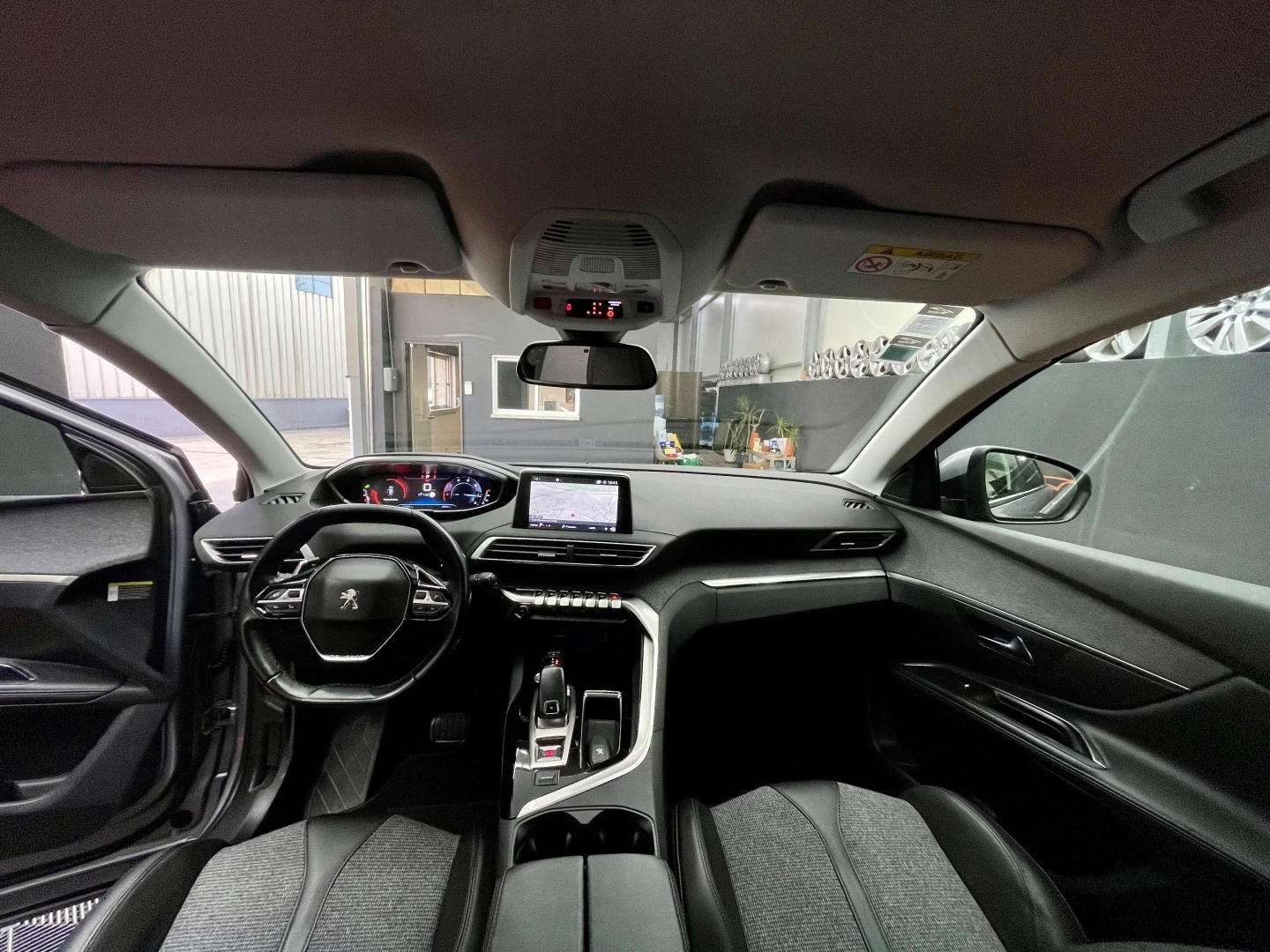 Peugeot 5008 1.5 BlueHDi Allure Pack EAT8