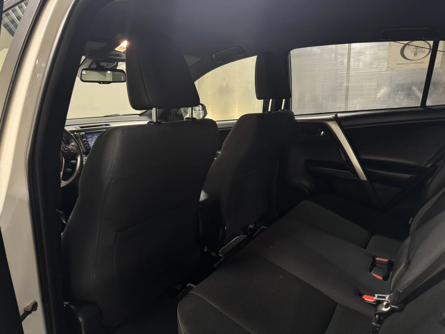 Toyota RAV4 2.5 HSD Pure Dark