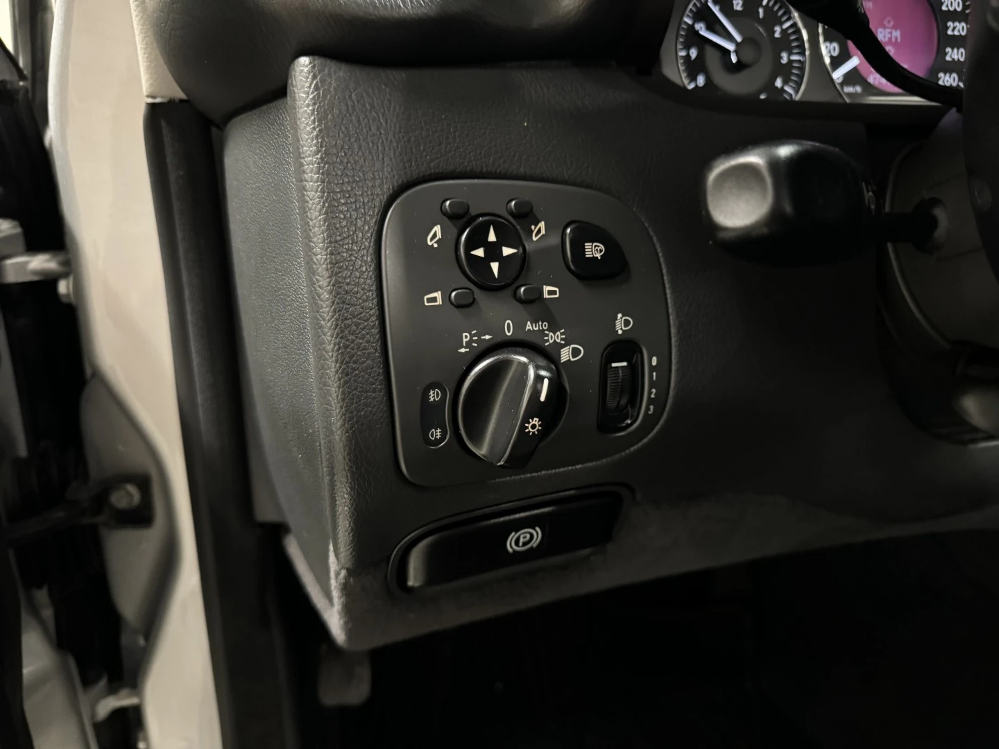 Mercedes-Benz CLK 200 K Avantgarde Aut.