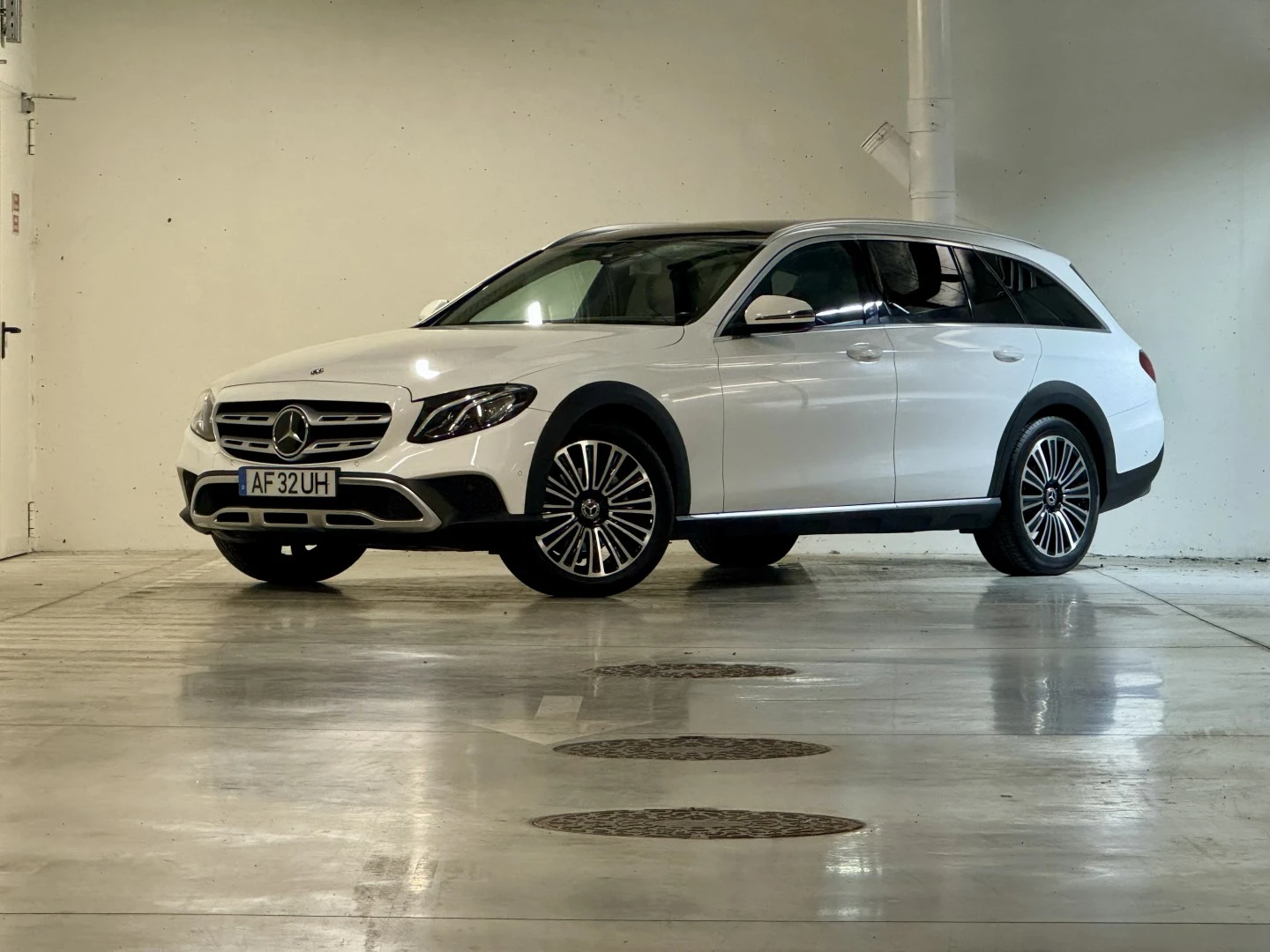 Mercedes-Benz E 220 d 4-Matic All Terrain Avantgarde +