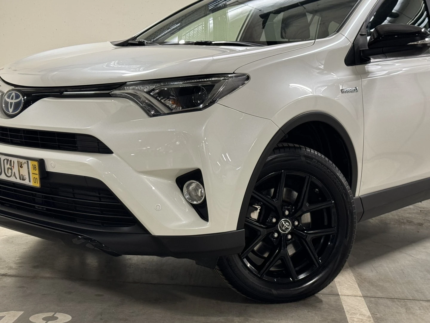 Toyota RAV4 2.5 HSD Pure Dark