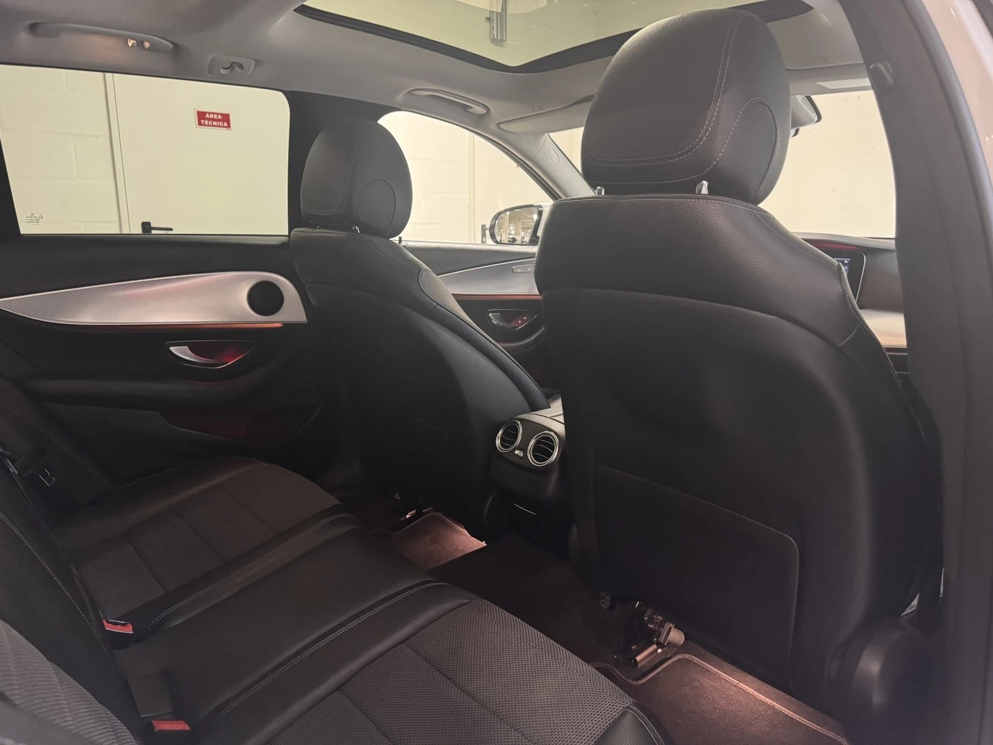 Mercedes-Benz E 220 d 4-Matic All Terrain Avantgarde +