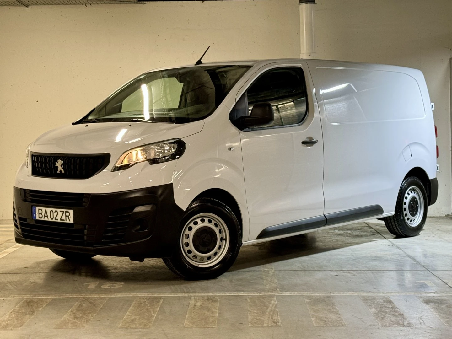Peugeot Expert 1.5 BlueHDi L1H1 Pro Compact