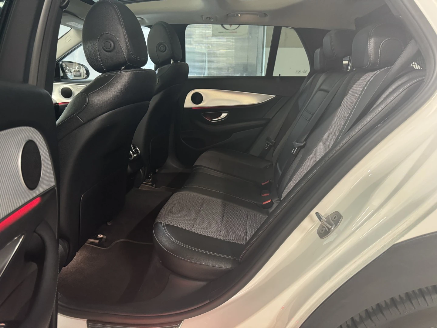 Mercedes-Benz E 220 d 4-Matic All Terrain Avantgarde +