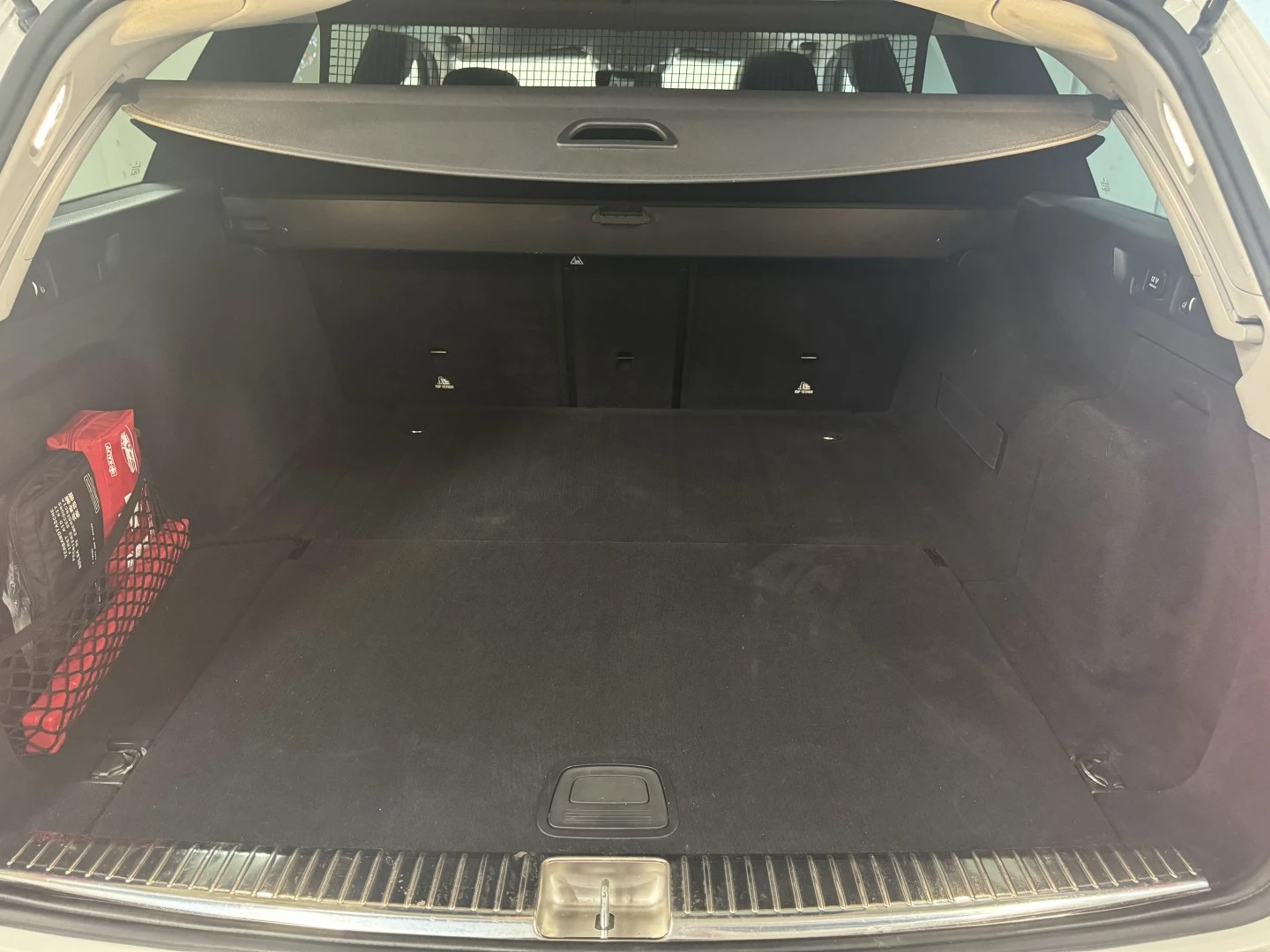 Mercedes-Benz E 220 d 4-Matic All Terrain Avantgarde +