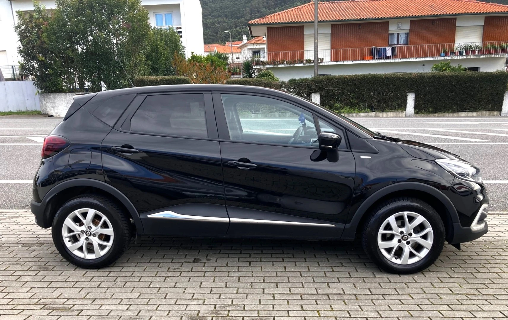 Renault Captur (ENERGY) TCe 90 LIMITED