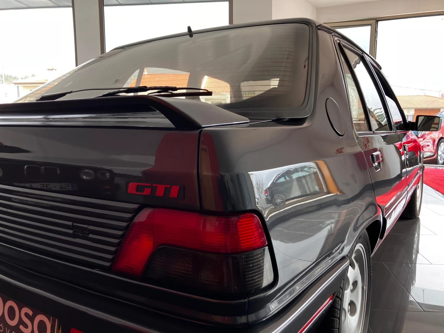 Peugeot 309 1.9 GTi