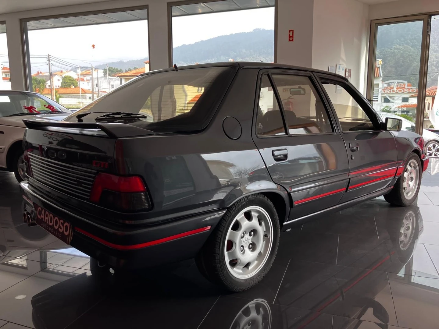 Peugeot 309 1.9 GTi