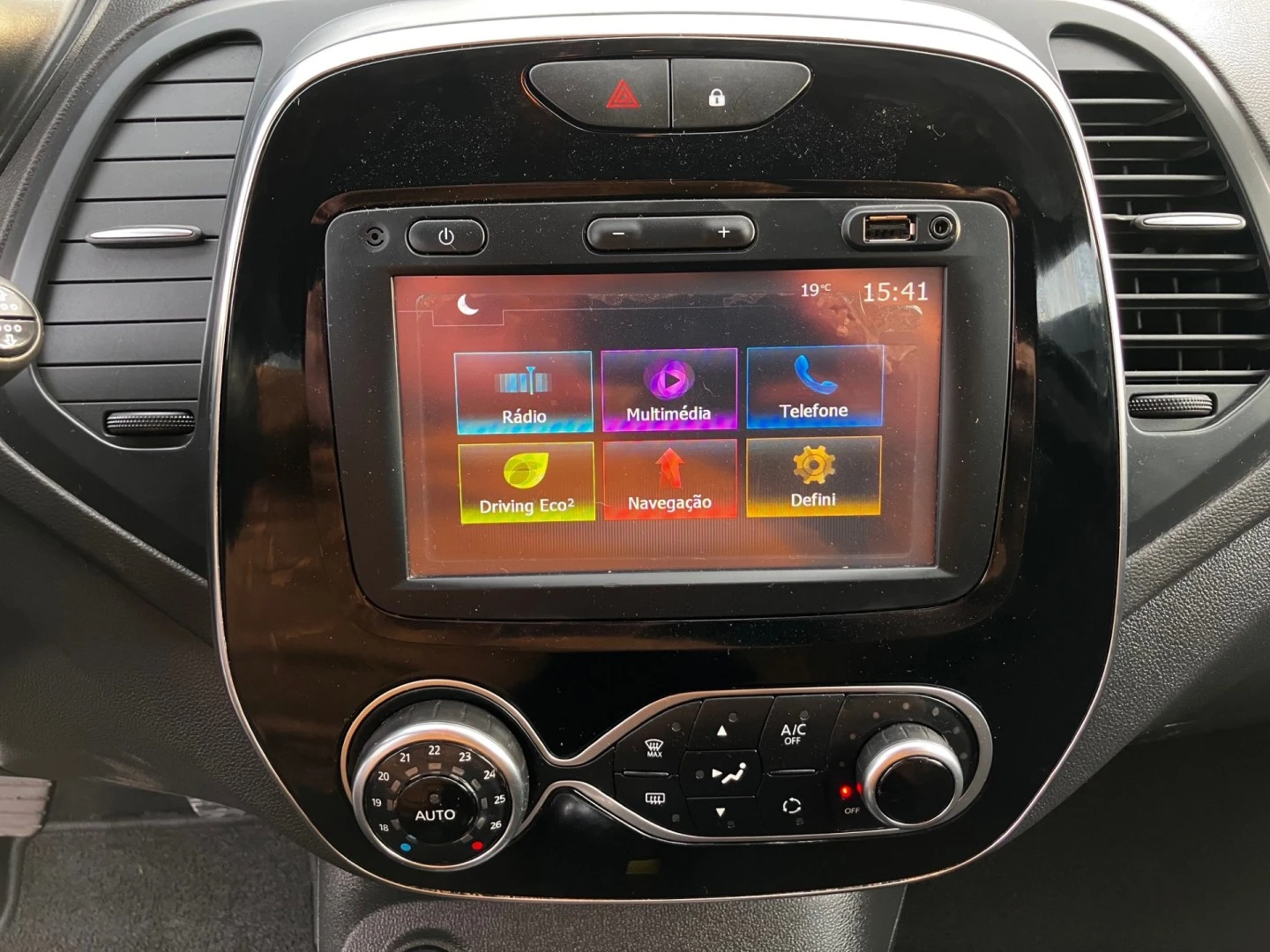 Renault Captur (ENERGY) TCe 90 LIMITED