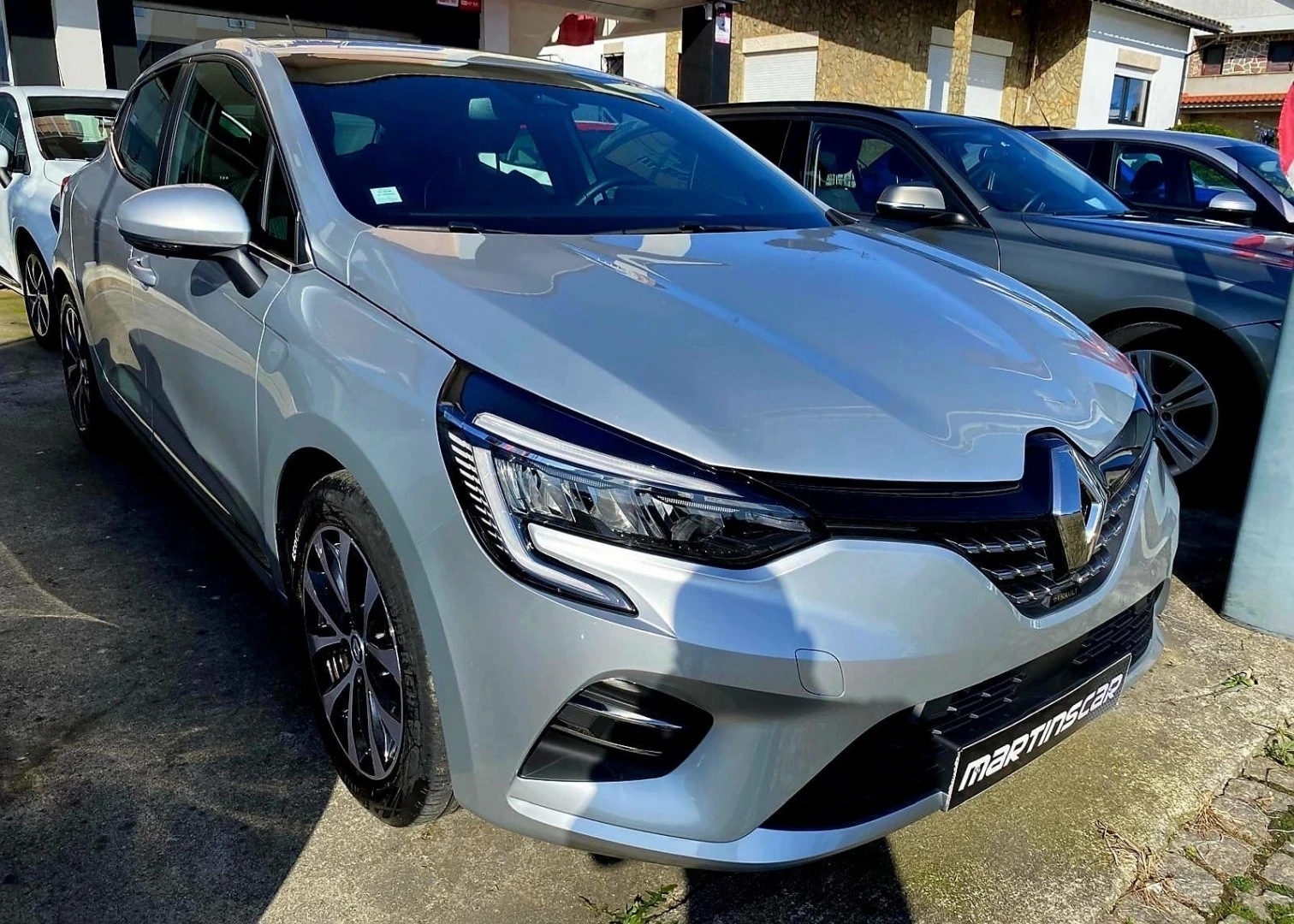 Renault Clio 1.0 TCe Intens Bi-Fuel