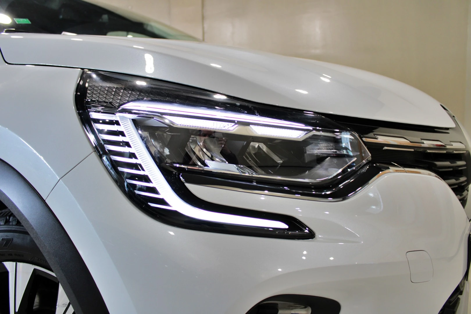 Renault Captur 1.0 TCe Techno Bi-Fuel