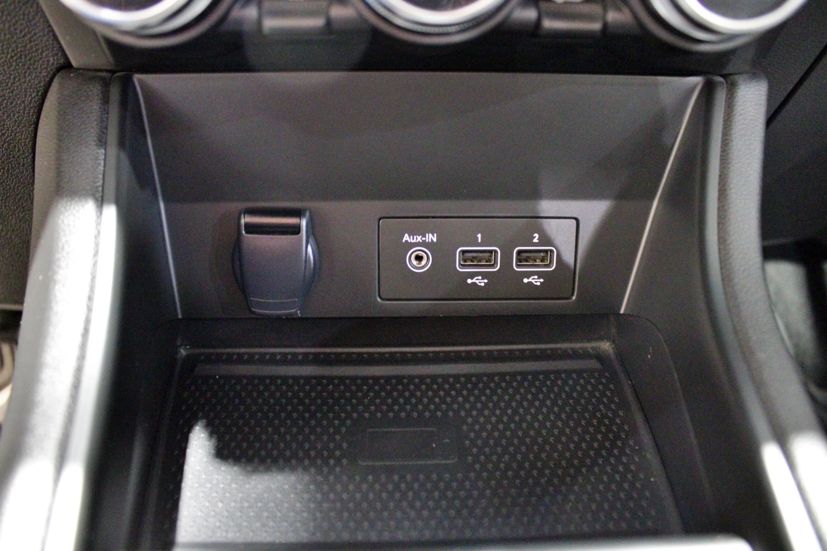 Renault Captur 1.0 TCe Techno Bi-Fuel