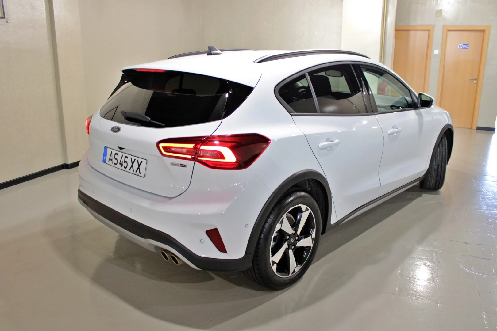 Ford Focus 1.0 EcoBoost MHEV Active X