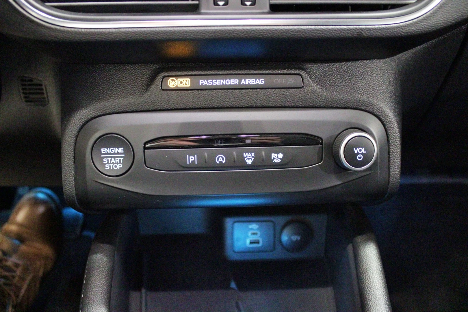 Ford Focus 1.0 EcoBoost MHEV Active X