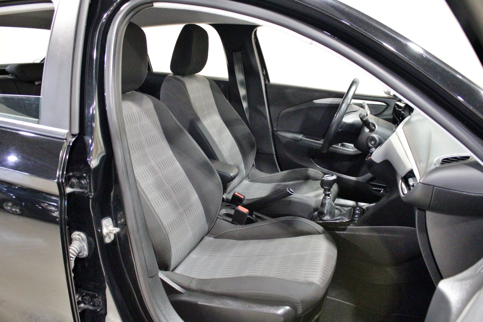 Opel Corsa 1.2 T Elegance