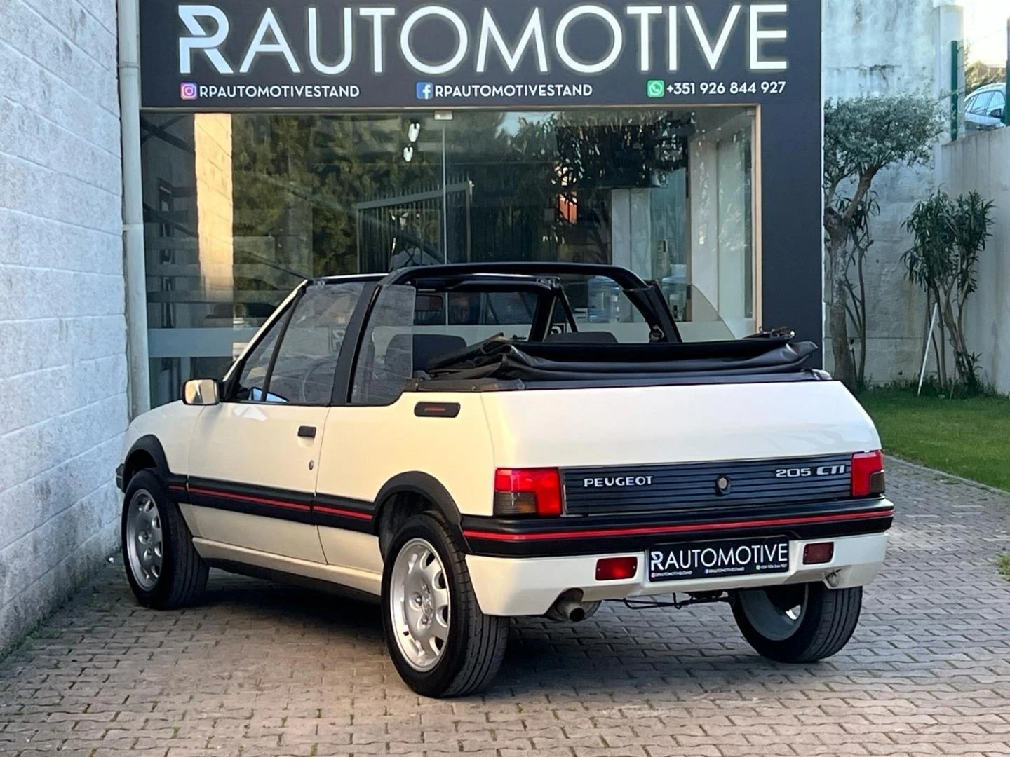 Peugeot 205 1.6 CTI