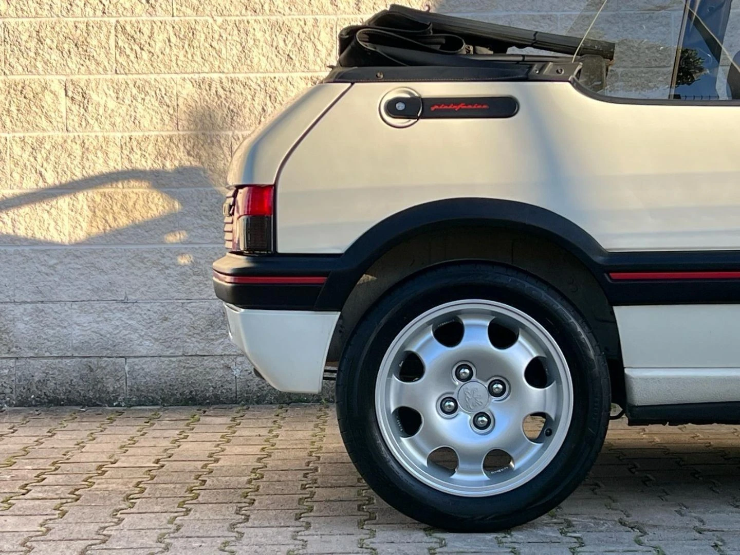 Peugeot 205 1.6 CTI