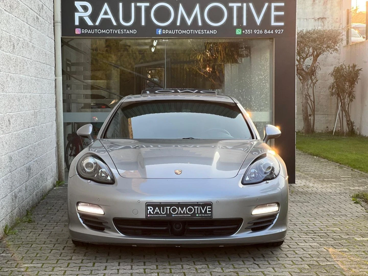 Porsche Panamera Platinum Edition