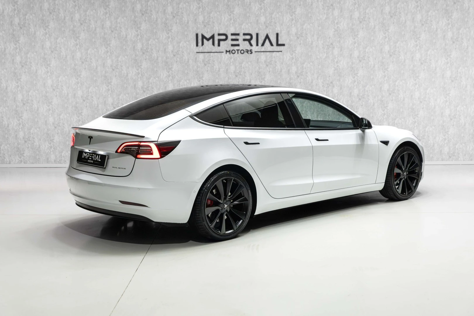 Tesla Model 3 Long-Range Dual Motor AWD