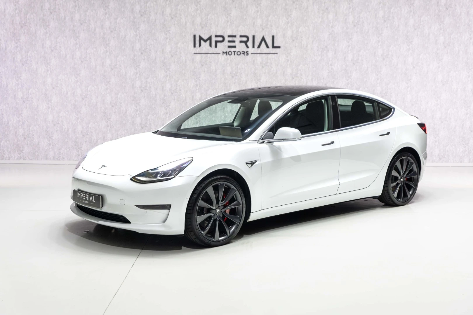 Tesla Model 3 AWD Dual Motor Performance