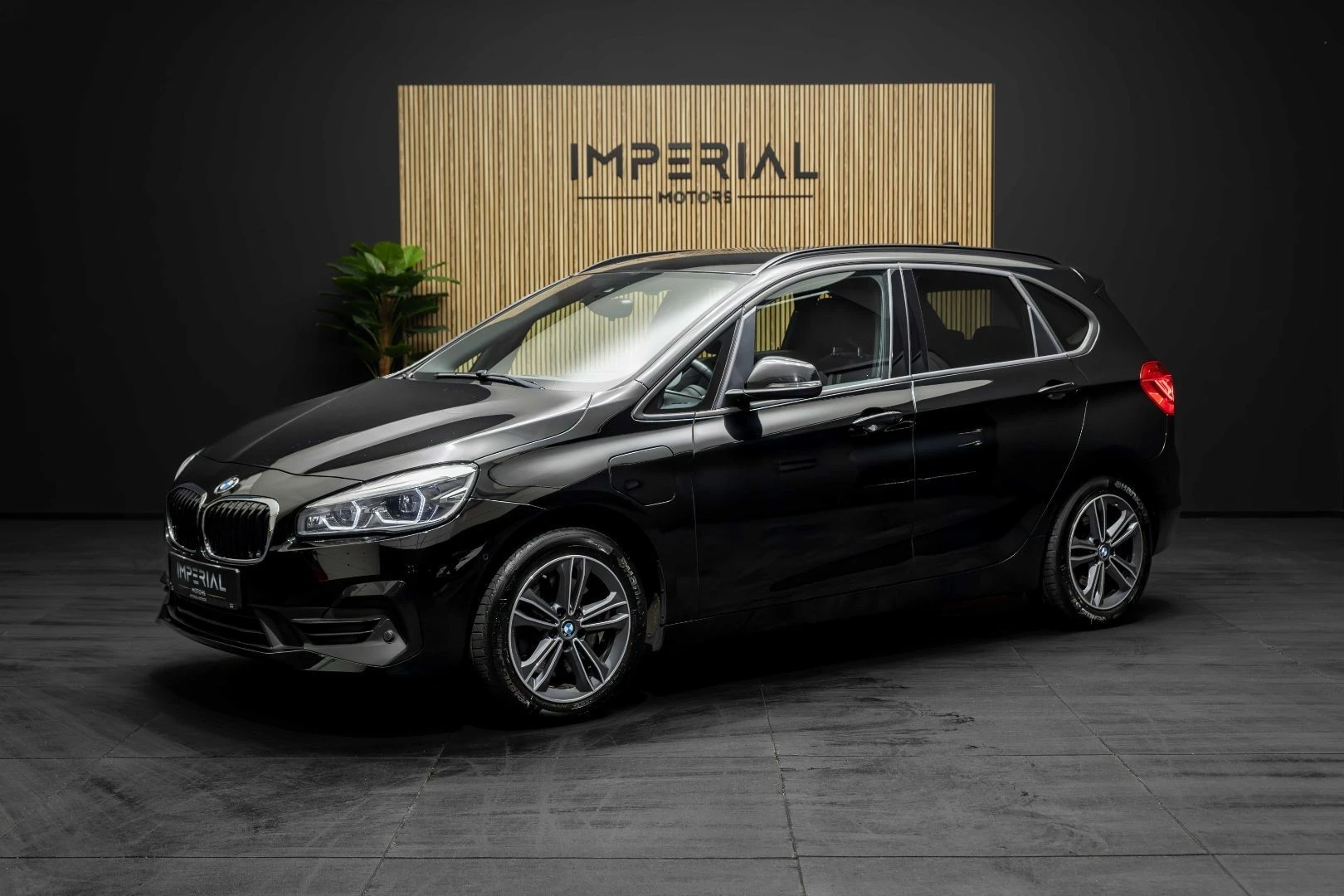 BMW 225xe Active Tourer Line Sport