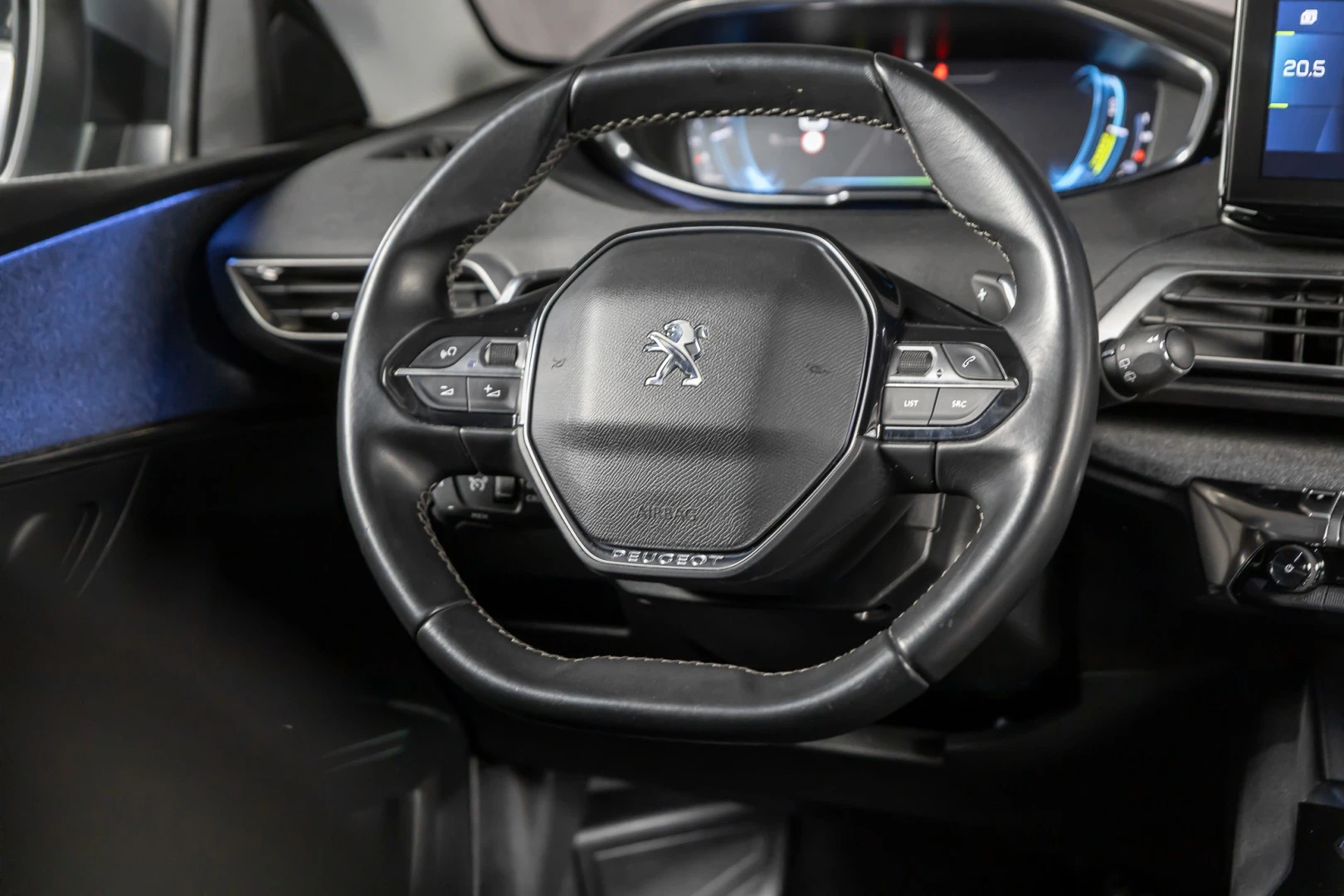 Peugeot 3008 1.6 Hybrid Allure Pack e-EAT8