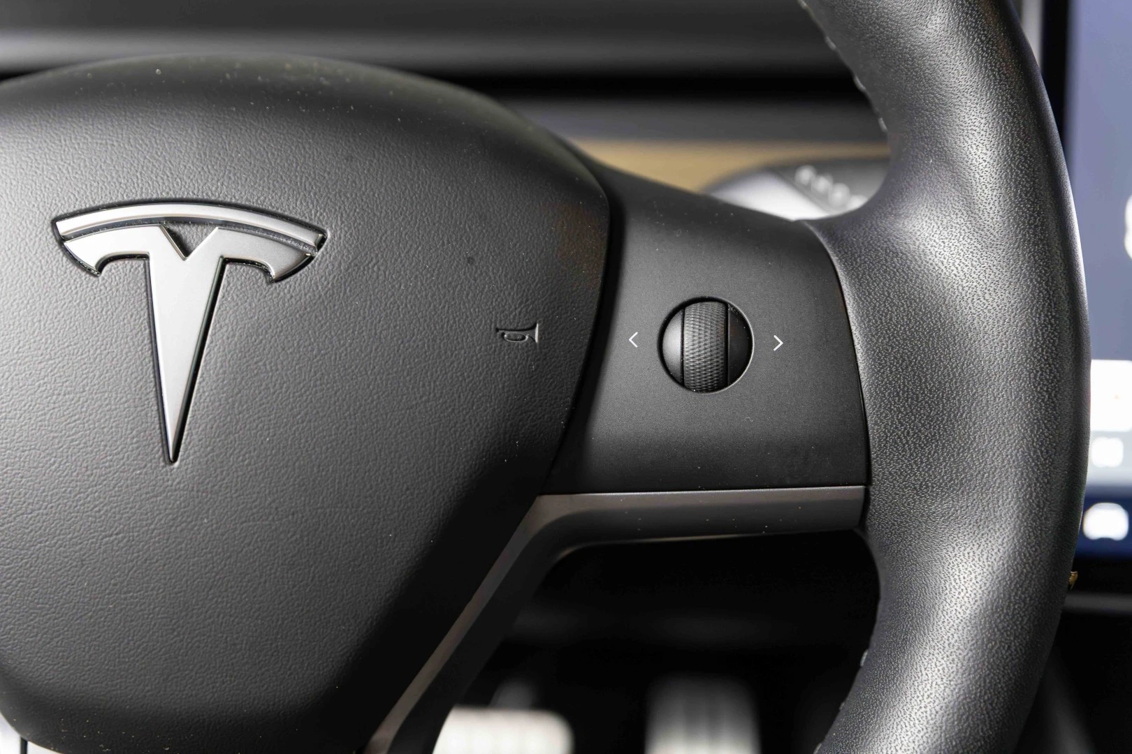 Tesla Model 3 Long-Range Dual Motor AWD