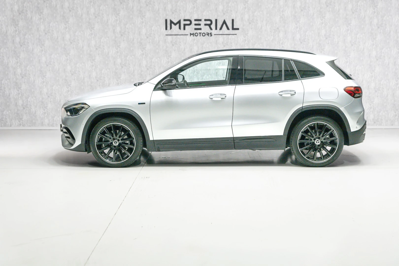 Mercedes-Benz GLA 250 e 8G-DCT AMG Line