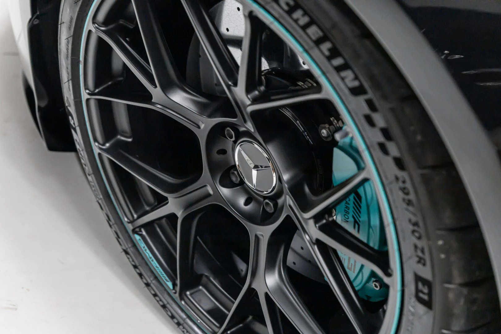 Mercedes-Benz AMG GT 63 Pro 4Matic+