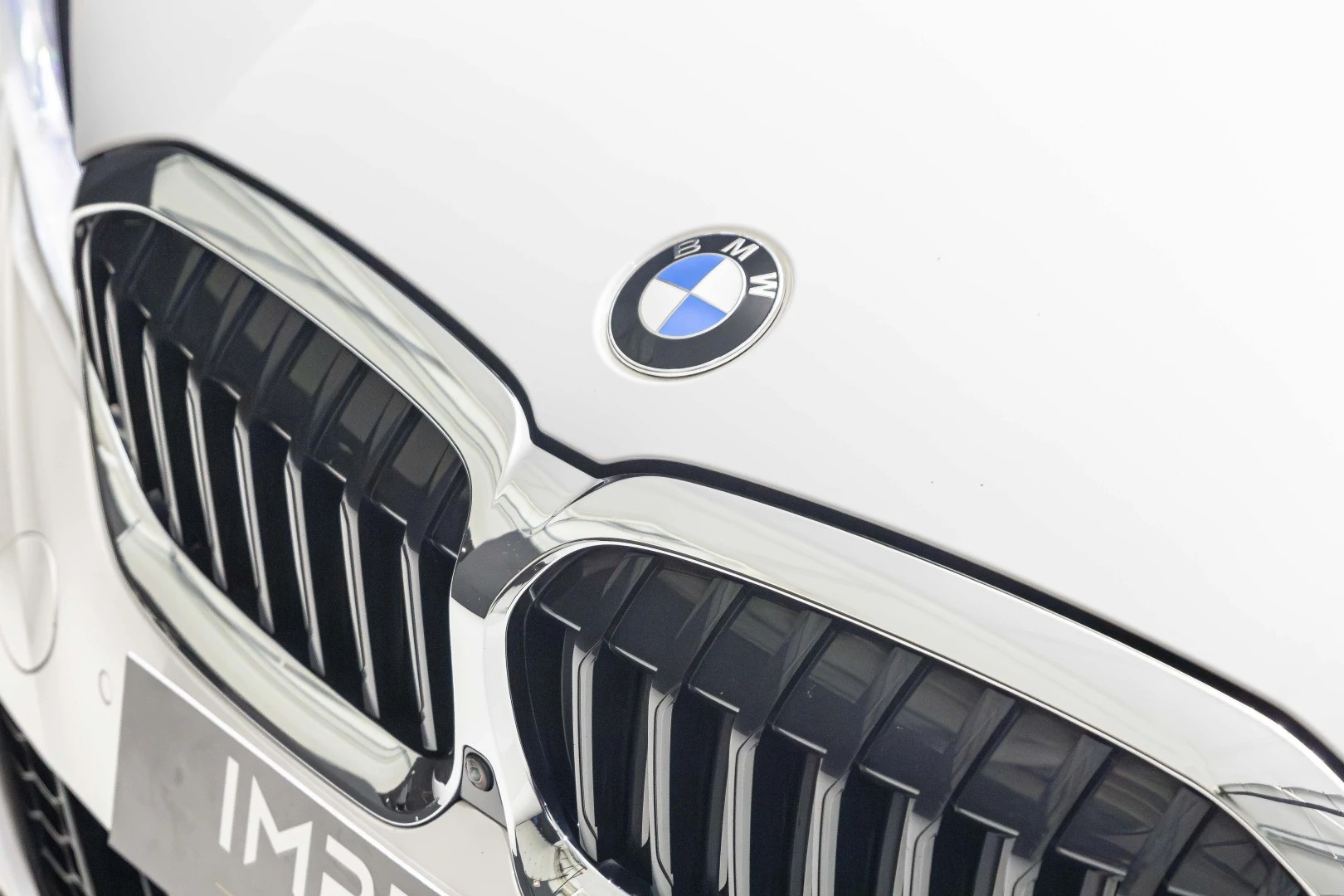 BMW 330 e Touring Pack Desportivo M Pro Auto