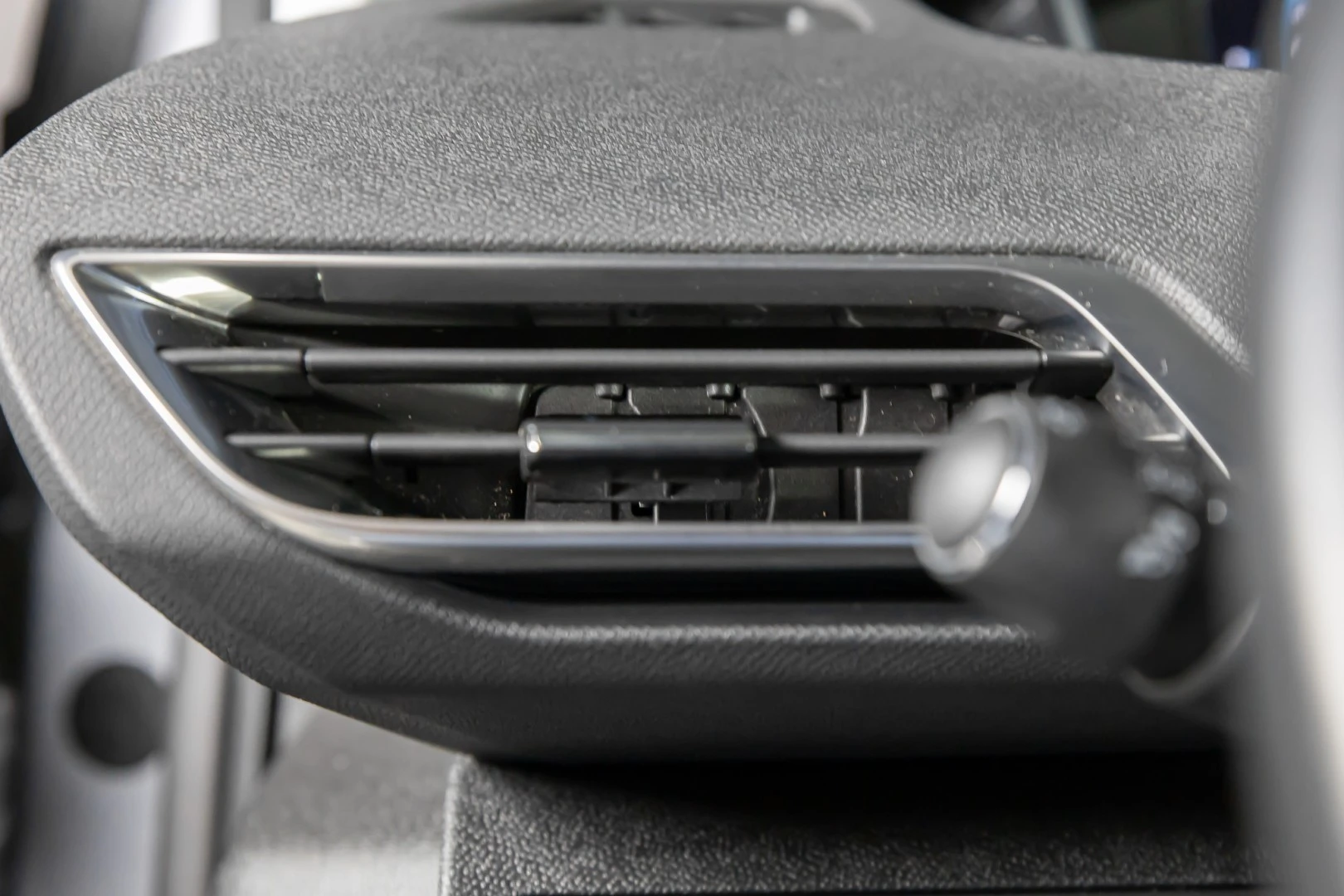 Peugeot 3008 1.6 Hybrid Allure Pack e-EAT8