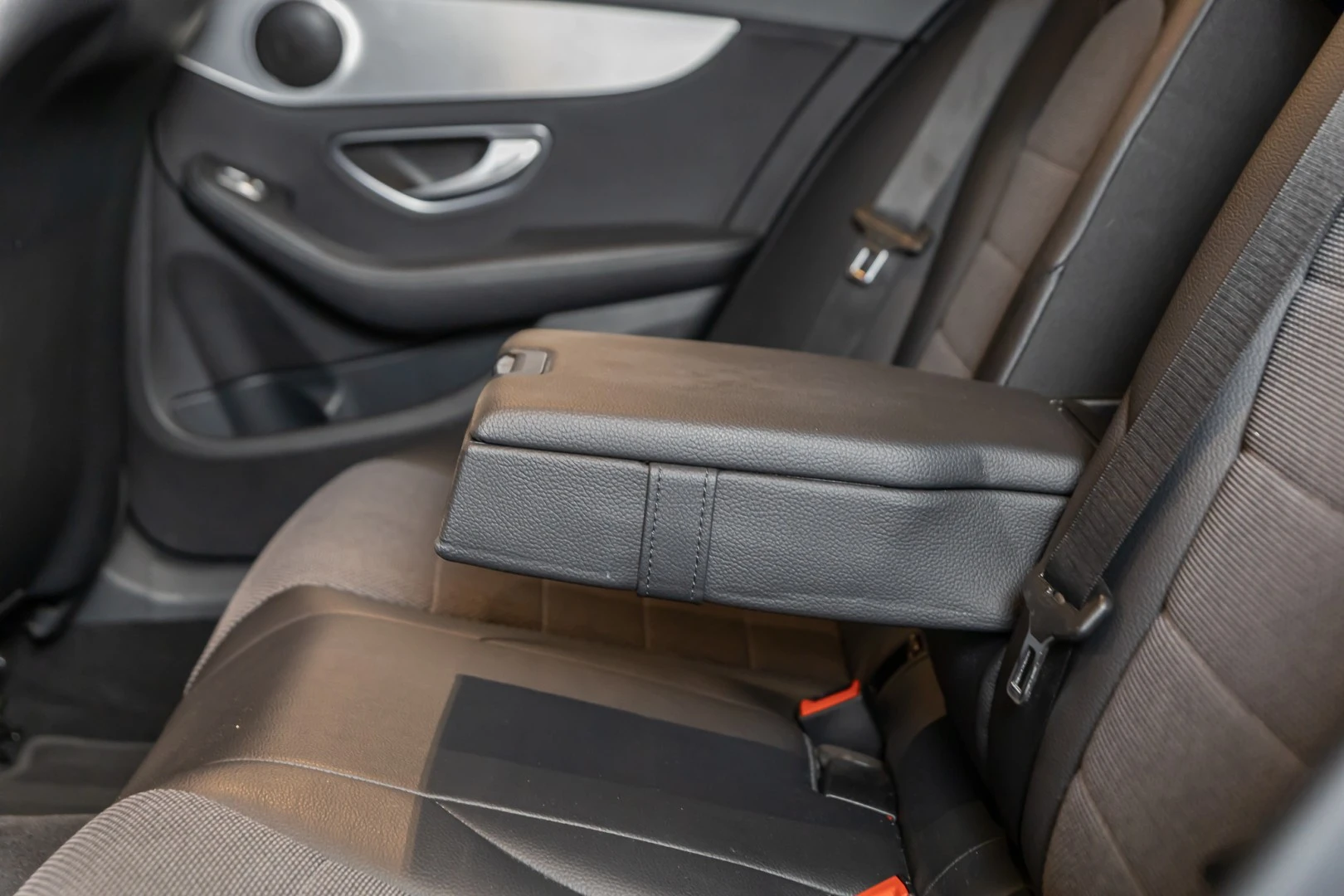 Mercedes-Benz C 200 (BlueTEC) d Station 7G-TRONIC Avantgarde