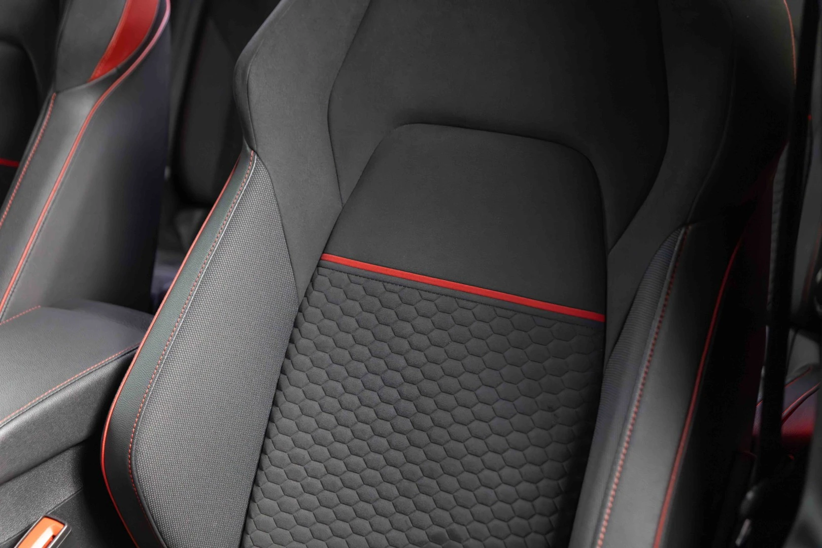 VW Golf 2.0 TSI GTI Clubsport DSG