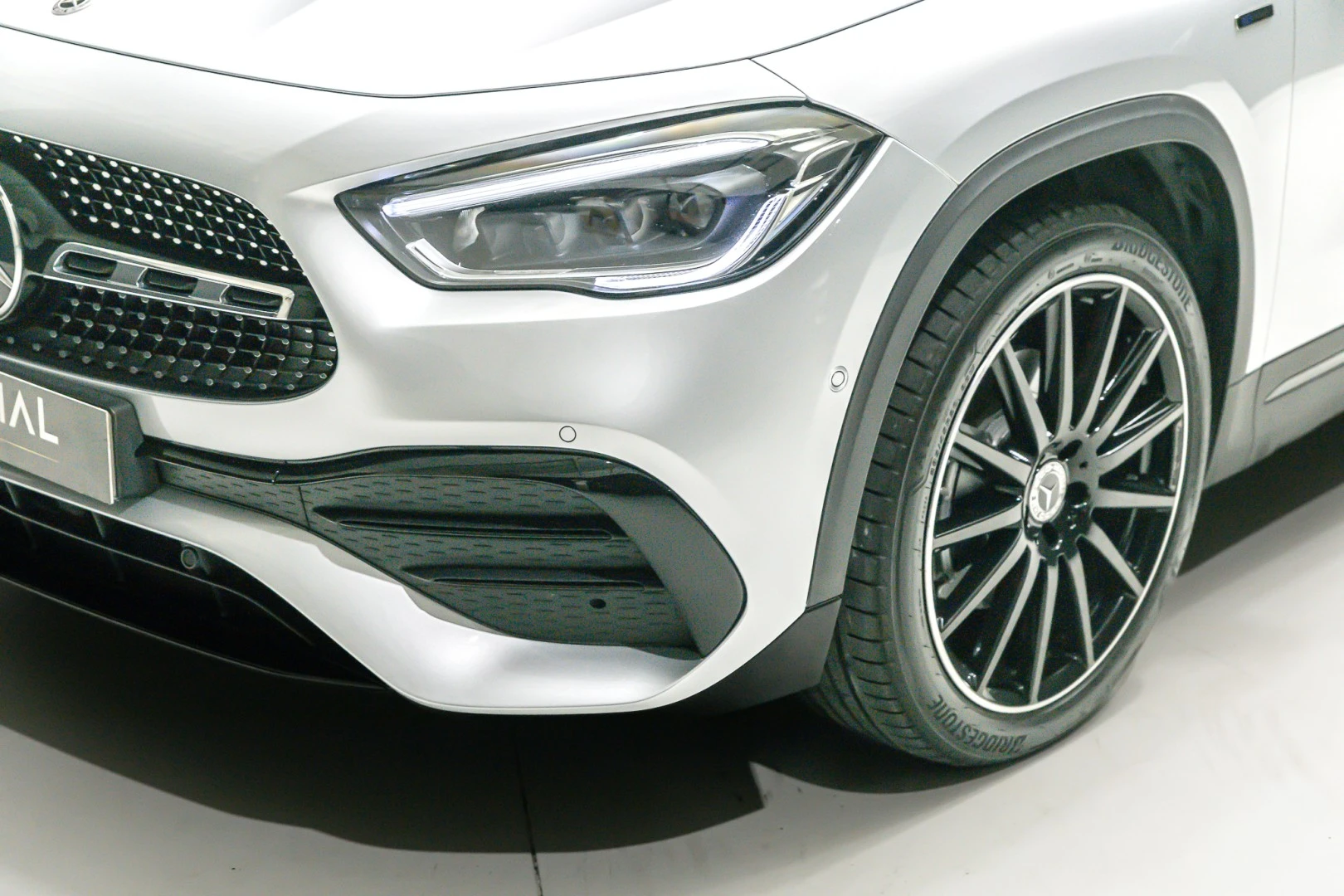 Mercedes-Benz GLA 250 e 8G-DCT AMG Line