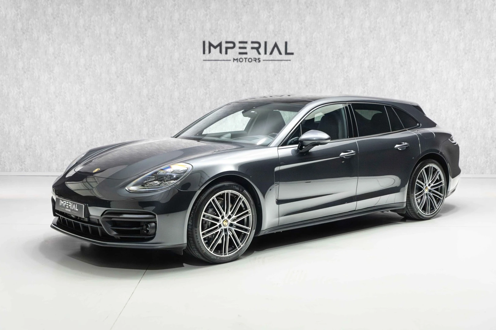 Porsche Panamera Sport Turismo 4 E-Hybrid Platinum Edition PDLS